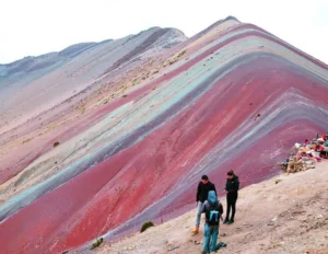 Best Time to Visit Rainbow Mountain Cusco | Ideal Seasons & Tips
