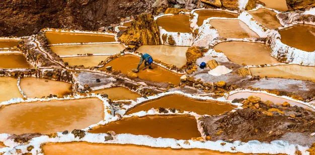 Sacred Valley tour Maras Moray